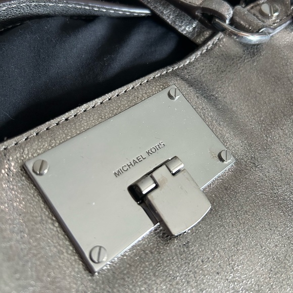 Michael Kors bag - Picture 4 of 11